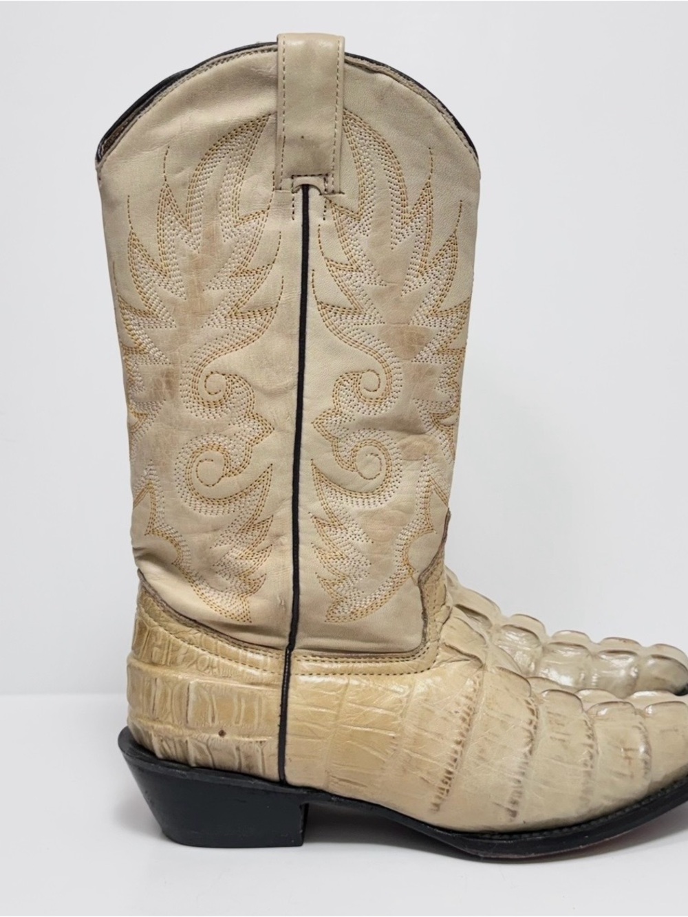 El páguelo Cream Exotic Leather Western Boots  Embroidered Leather Shaft 23.5